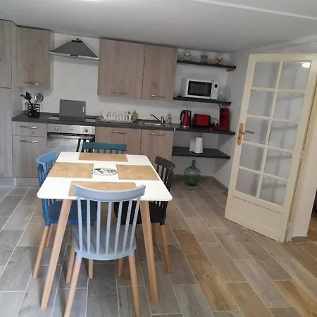 Au Bon Temps Appartement Coutras Buitenkant foto
