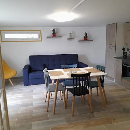 Au Bon Temps Appartement Coutras Buitenkant foto